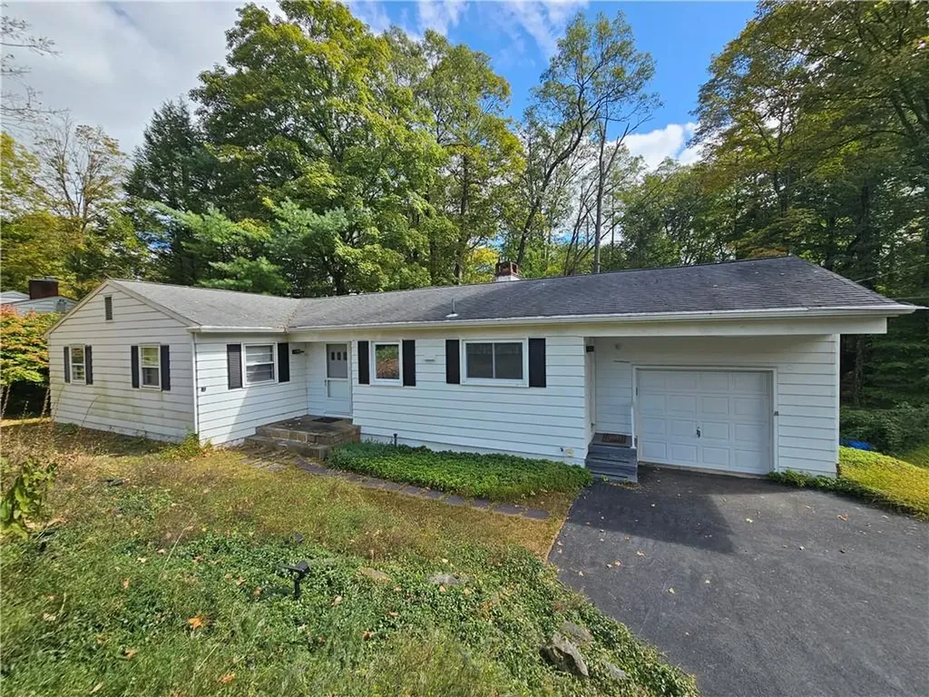 30 Timberline Drive Poughkeepsie NY 12603