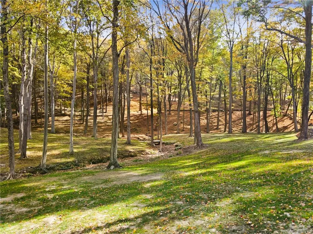 187 Hook Road Bedford NY 10506