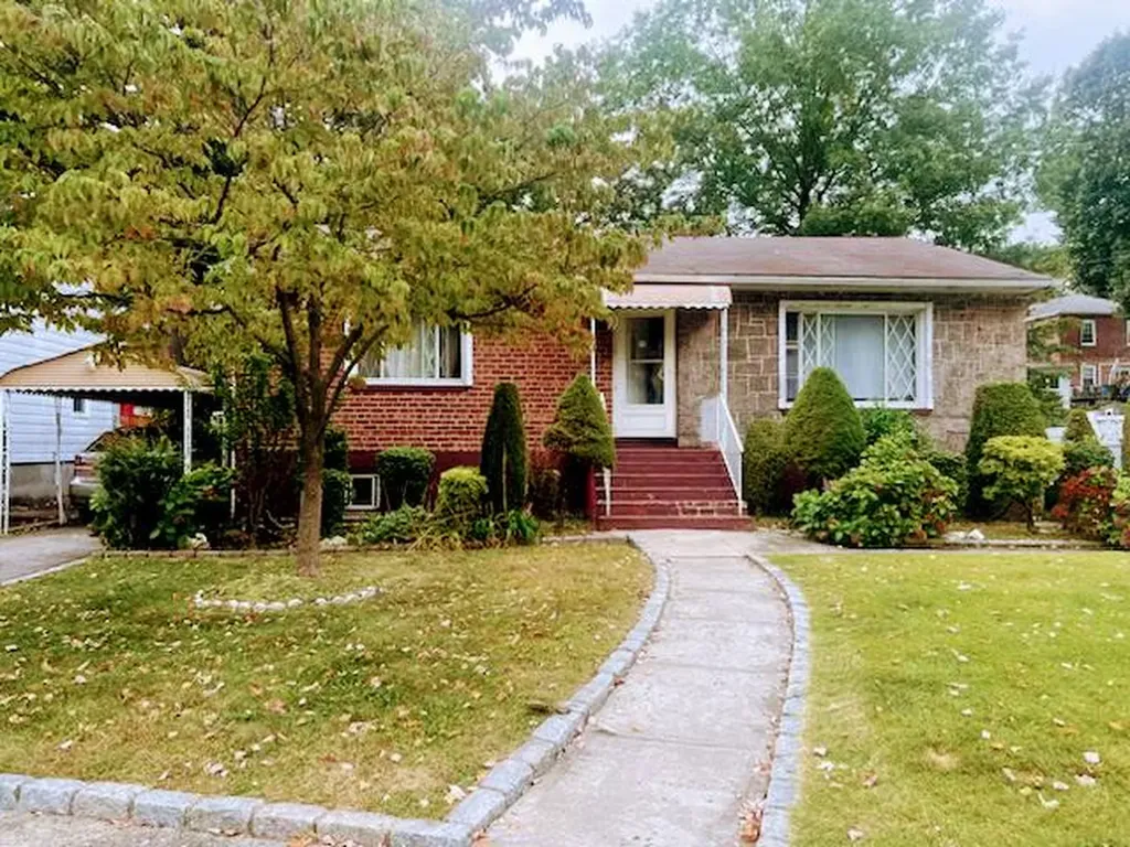 12 Maple Place Yonkers NY 10704