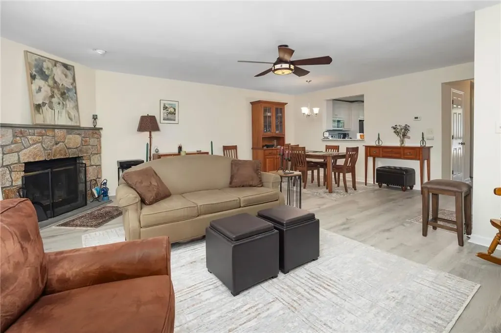 13 Juniper Lane Pawling NY 12564