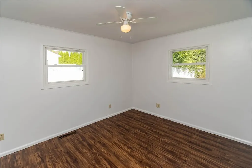 26 Peter Cooper Drive Poughkeepsie NY 12601
