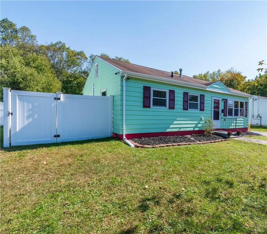 26 Peter Cooper Drive Poughkeepsie NY 12601