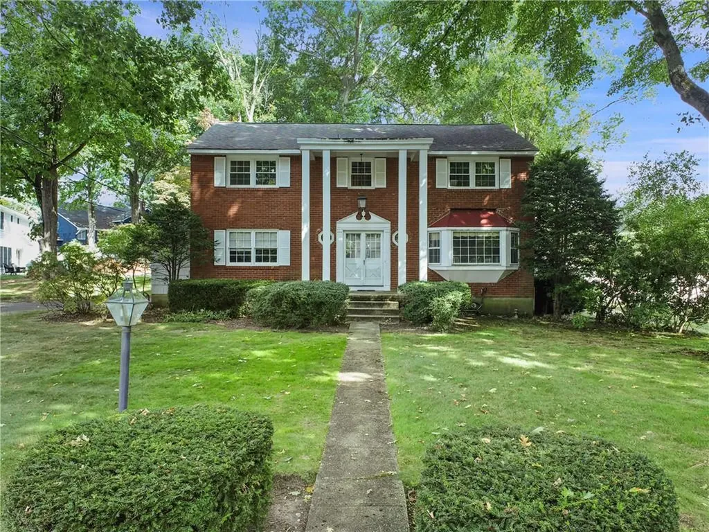 16 Country Ridge Circle Rye Brook NY 10573
