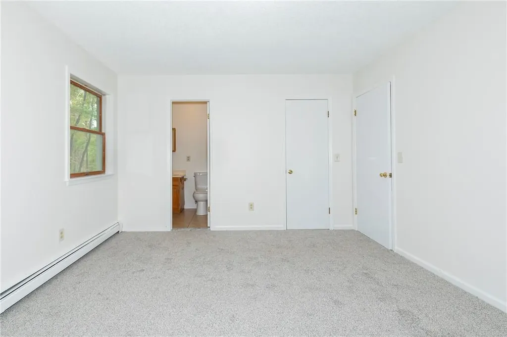 110 Cardinal Road Hyde Park NY 12538