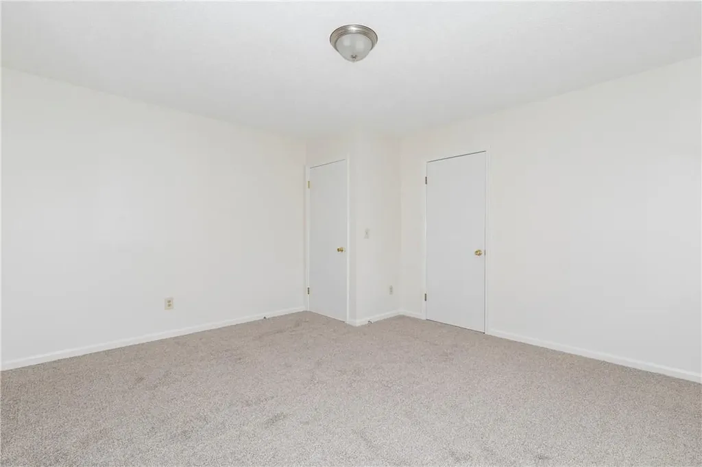 110 Cardinal Road Hyde Park NY 12538