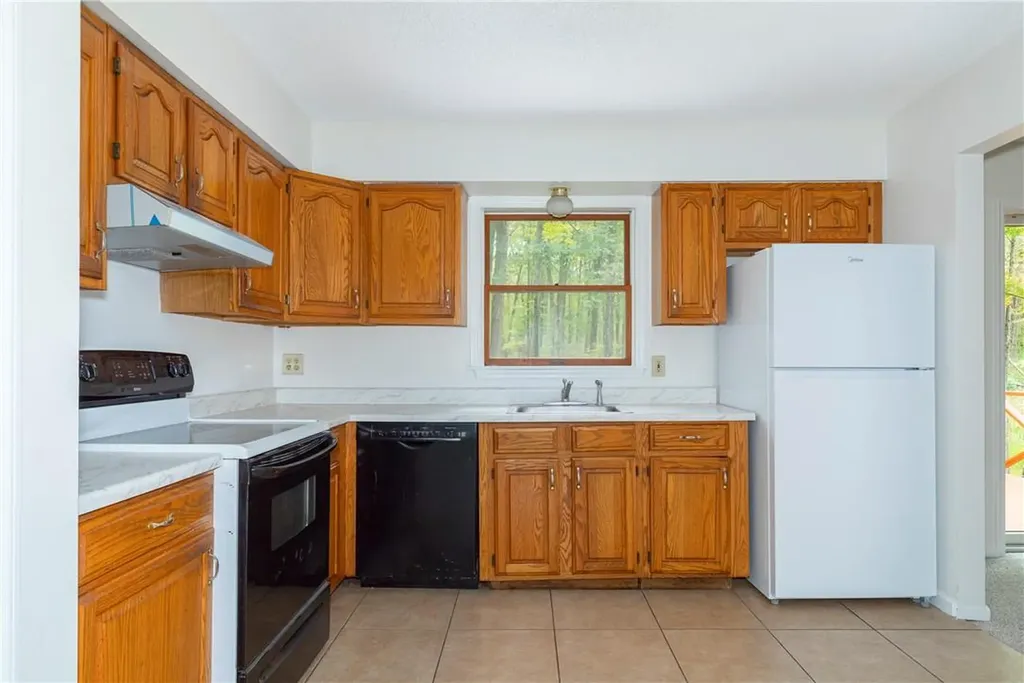 110 Cardinal Road Hyde Park NY 12538