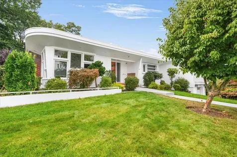 57 Park Ridge Avenue New Rochelle NY 10805