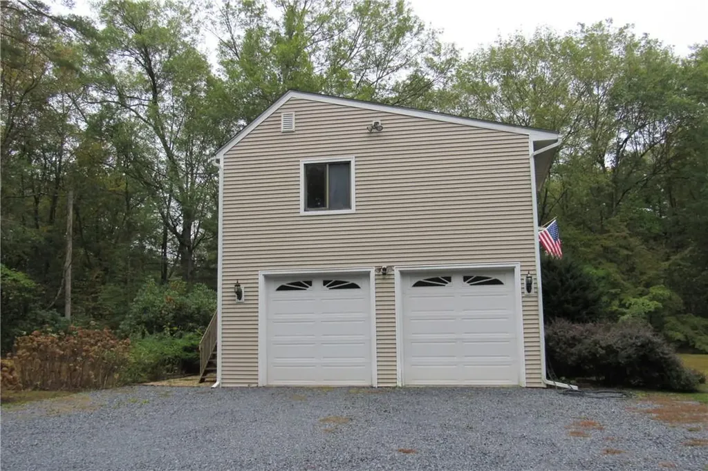 61 Todd Hill Road Poughkeepsie NY 12603