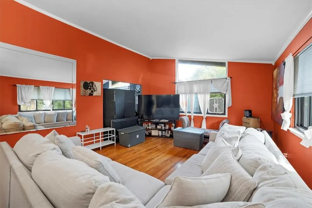 7 Brookdell Drive Hartsdale NY 10530