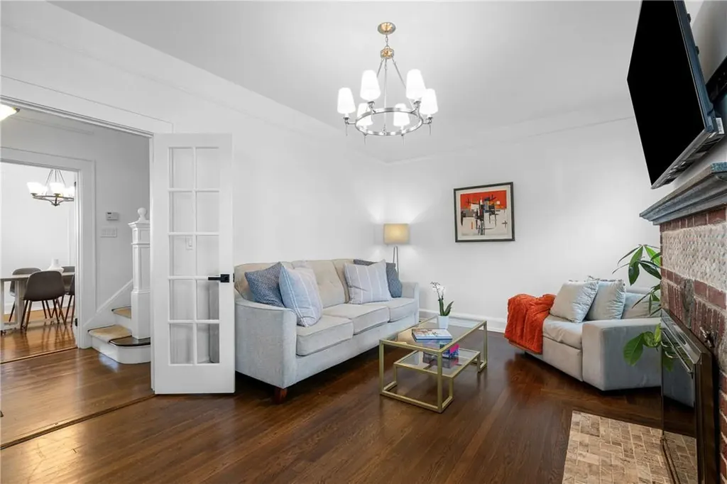 3 Archer Place Harrison NY 10528