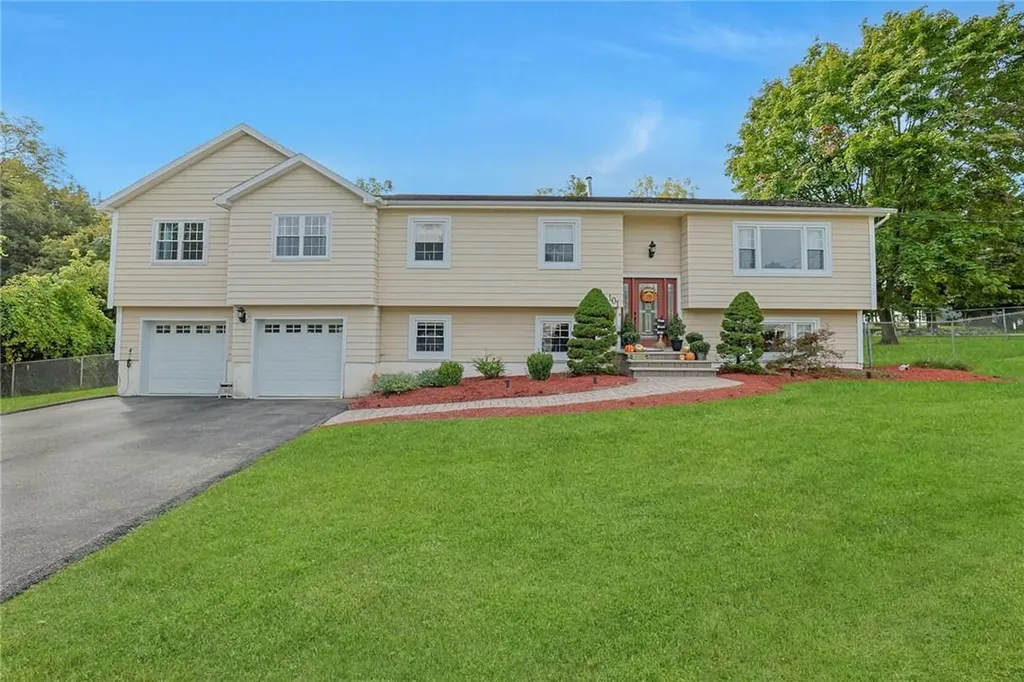 101 Crescent Drive Thiells NY 10984