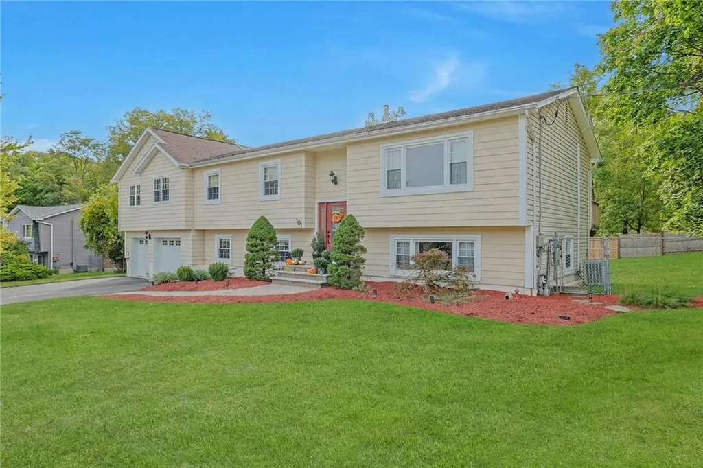 101 Crescent Drive Thiells NY 10984
