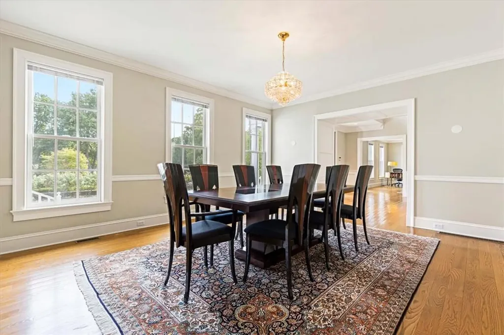 20 Colonial Road White Plains NY 10605