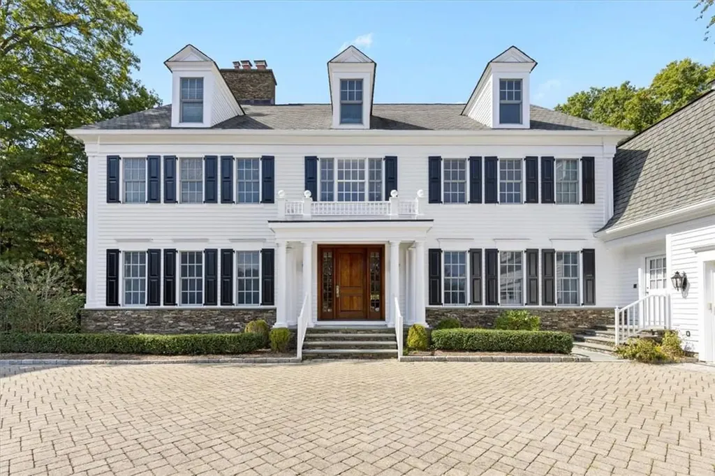 20 Colonial Road White Plains NY 10605