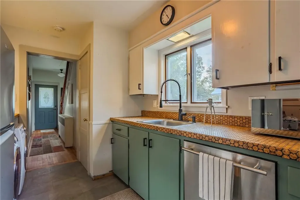 10 Hankins Road Hankins NY 12741