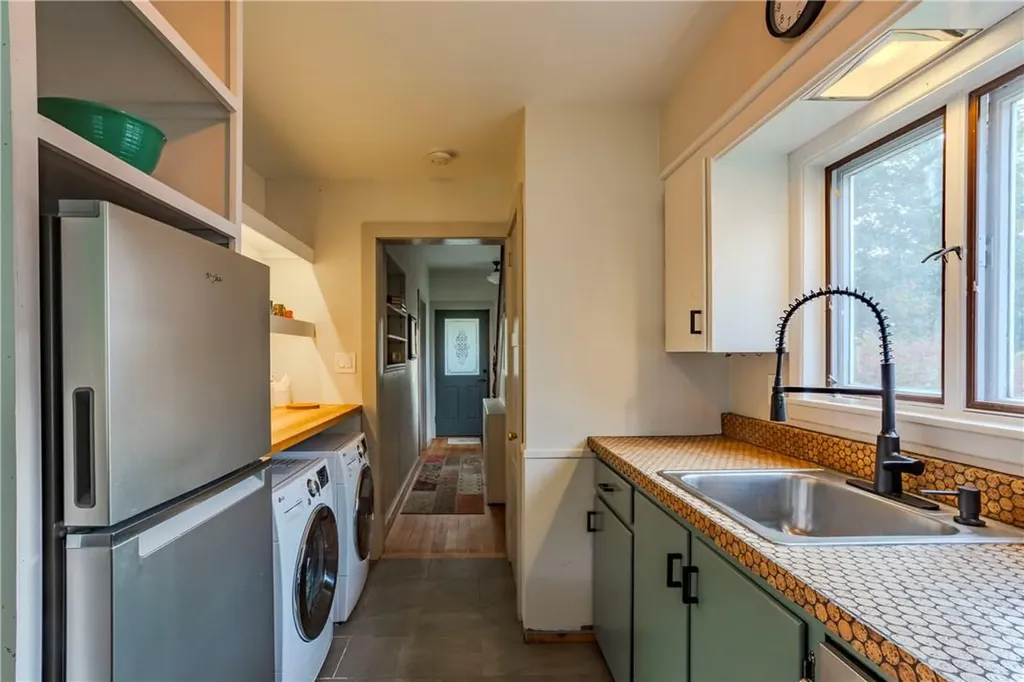 10 Hankins Road Hankins NY 12741