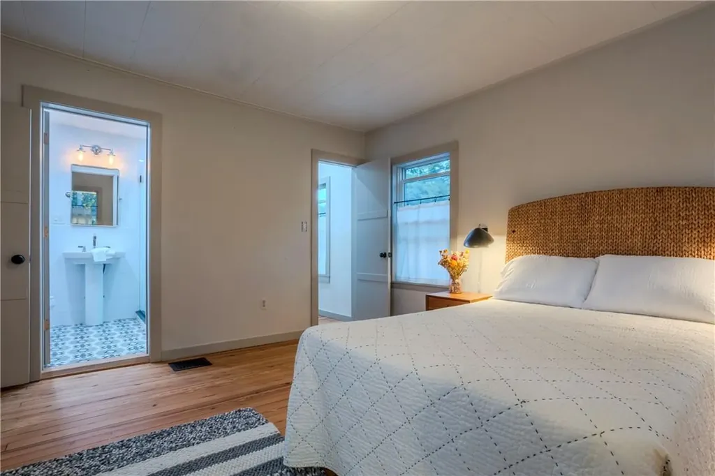 10 Hankins Road Hankins NY 12741