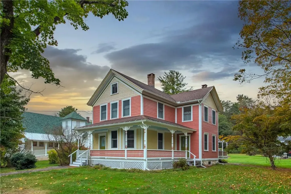 10 Hankins Road Hankins NY 12741