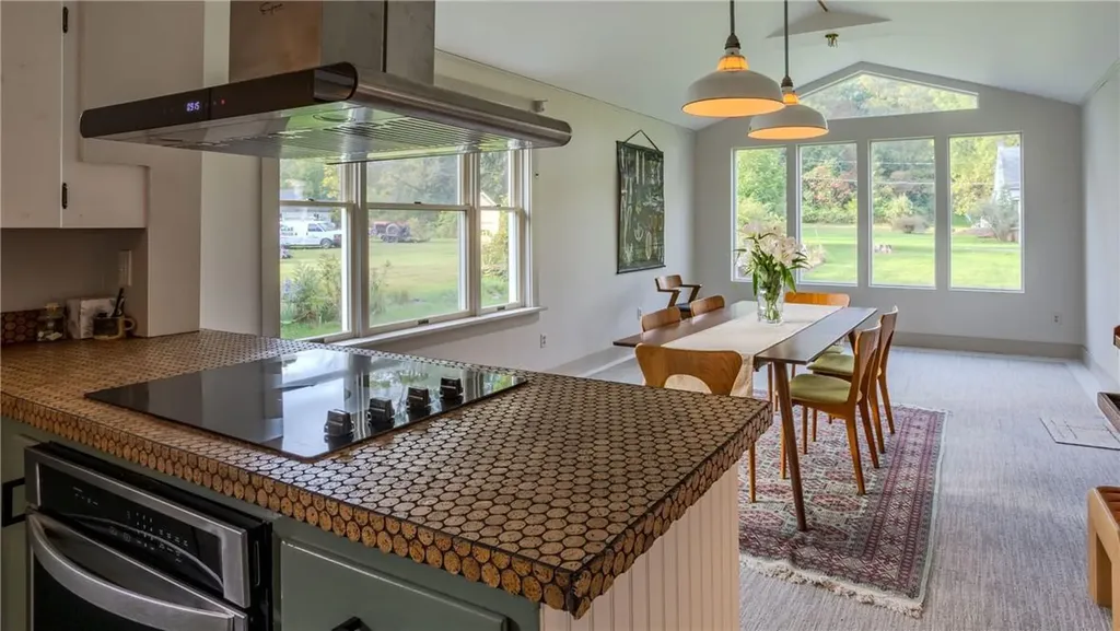 10 Hankins Road Hankins NY 12741