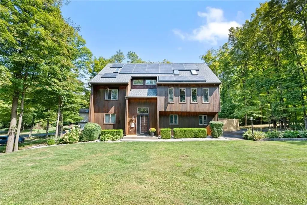 7 Mine Hill Road Cornwall NY 12518