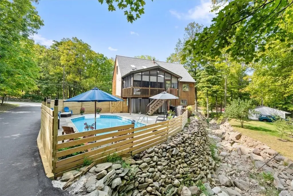 7 Mine Hill Road Cornwall NY 12518