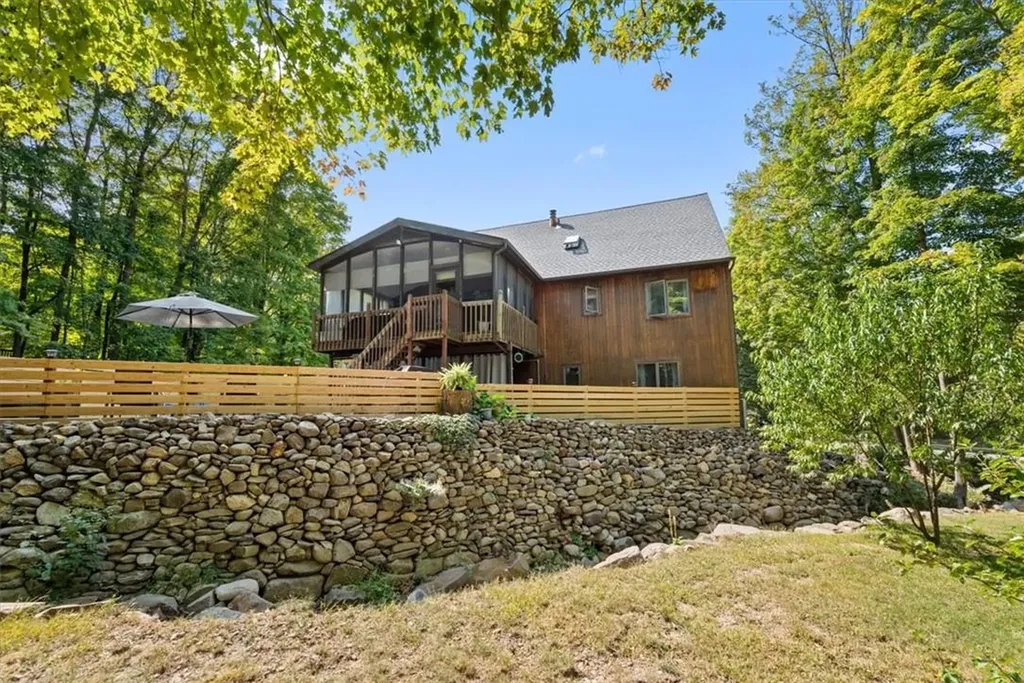 7 Mine Hill Road Cornwall NY 12518