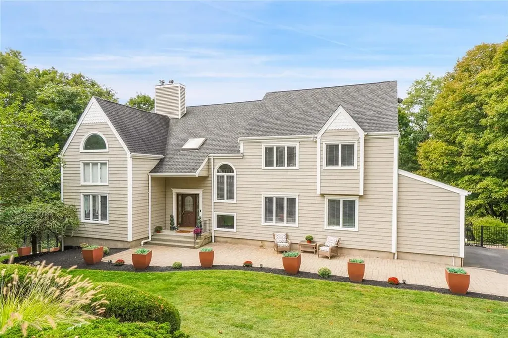 33 Angela Drive Carmel NY 10512