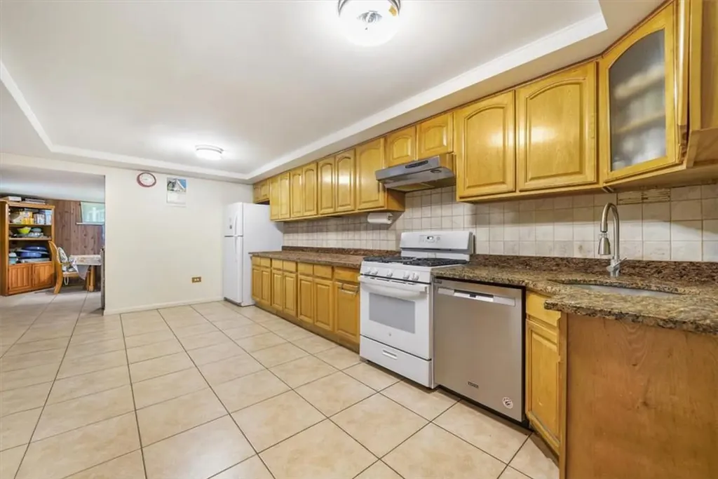 24 Mile Road Suffern NY 10901