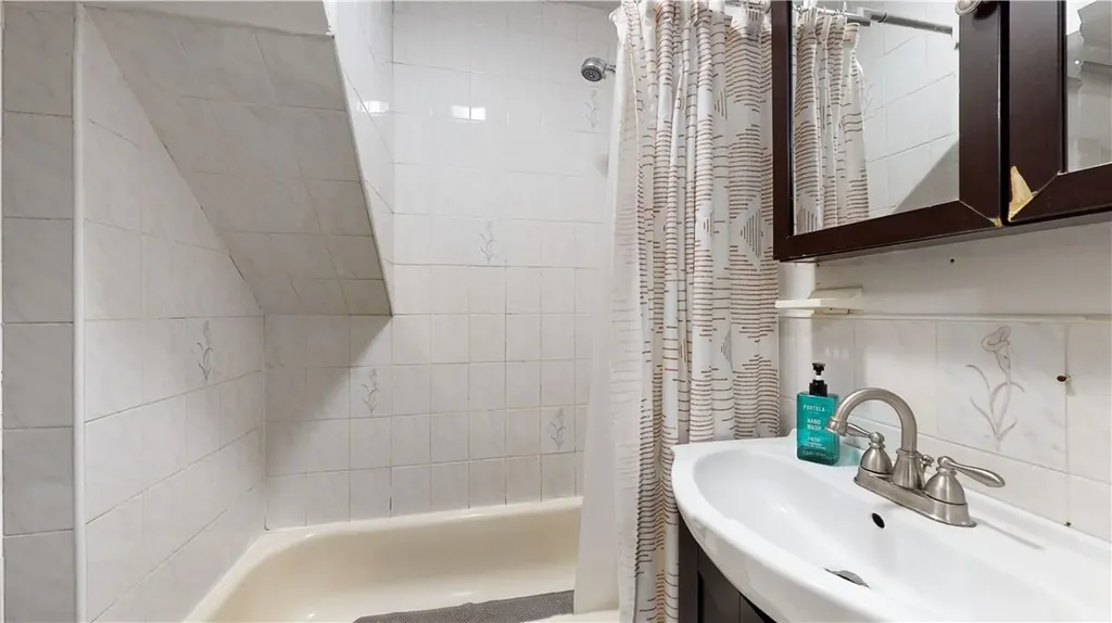 72 Dale Avenue Ossining NY 10562