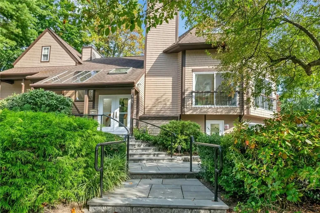 904 Eagle Bay Drive Ossining NY 10562