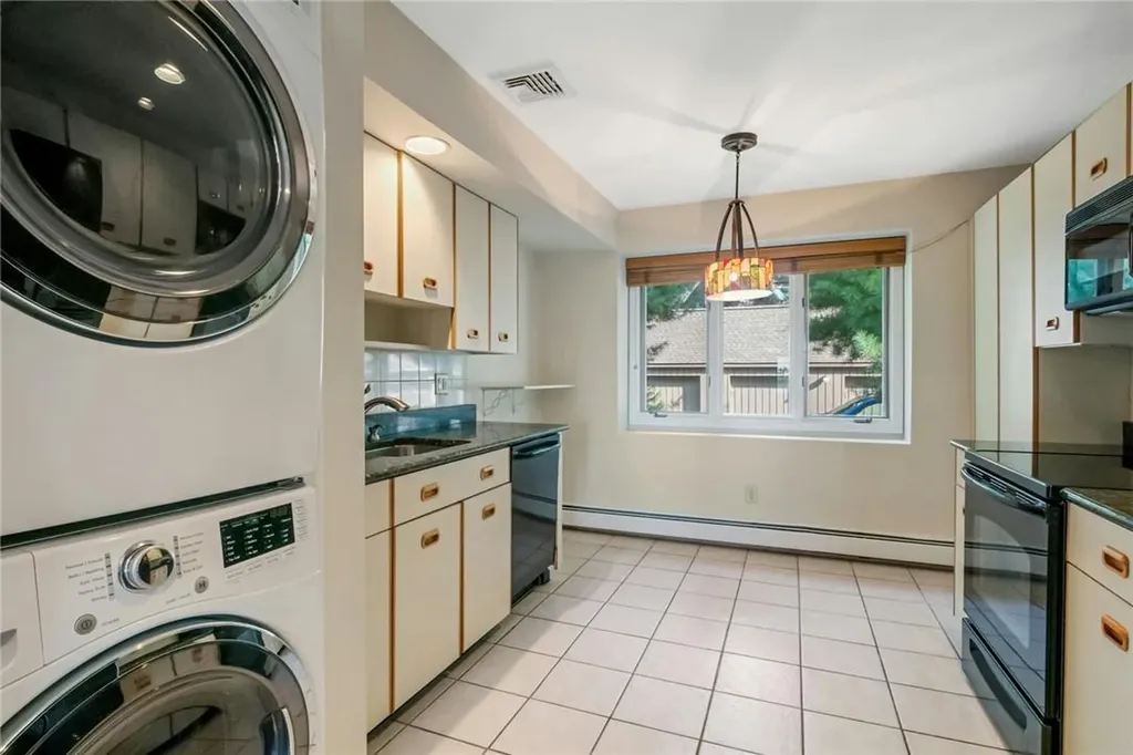 904 Eagle Bay Drive Ossining NY 10562