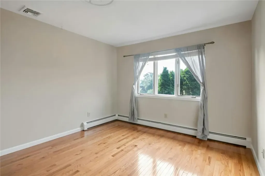 904 Eagle Bay Drive Ossining NY 10562