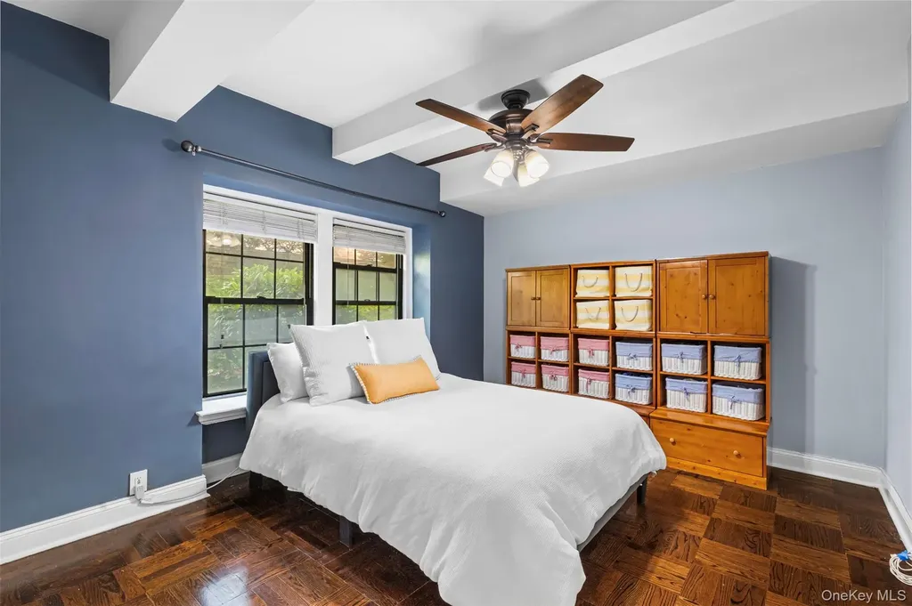 174 Garth Road Scarsdale NY 10583