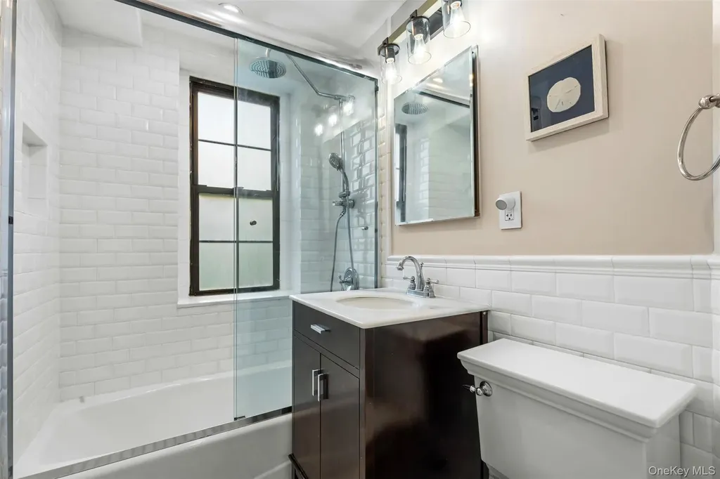 174 Garth Road Scarsdale NY 10583