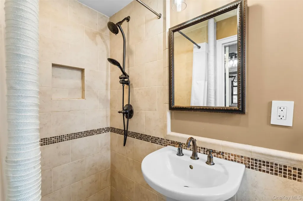 174 Garth Road Scarsdale NY 10583
