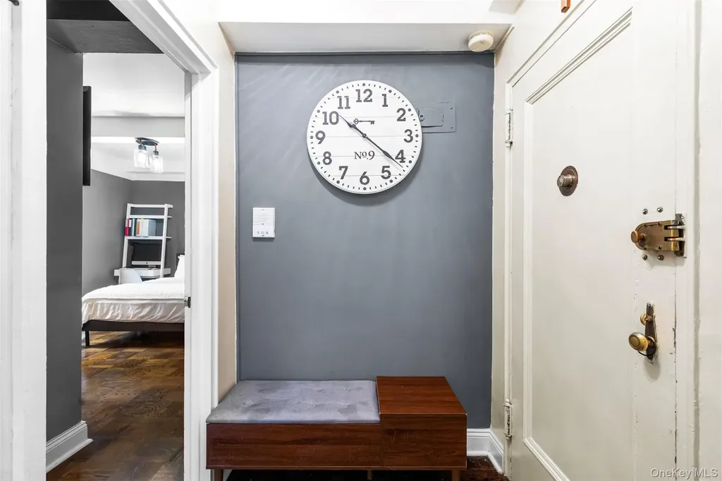 174 Garth Road Scarsdale NY 10583