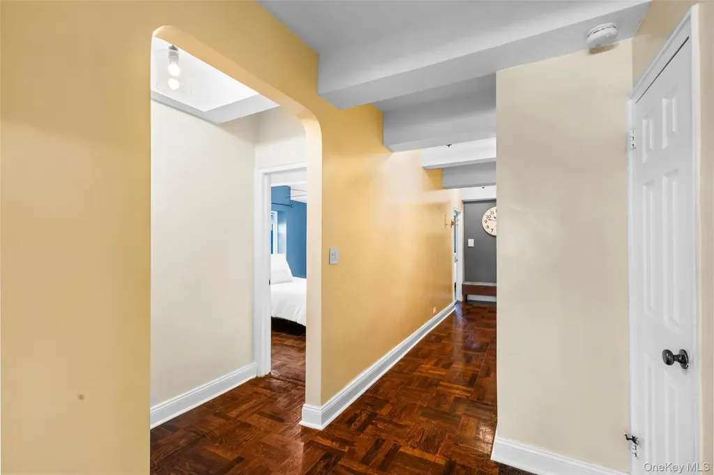 174 Garth Road Scarsdale NY 10583
