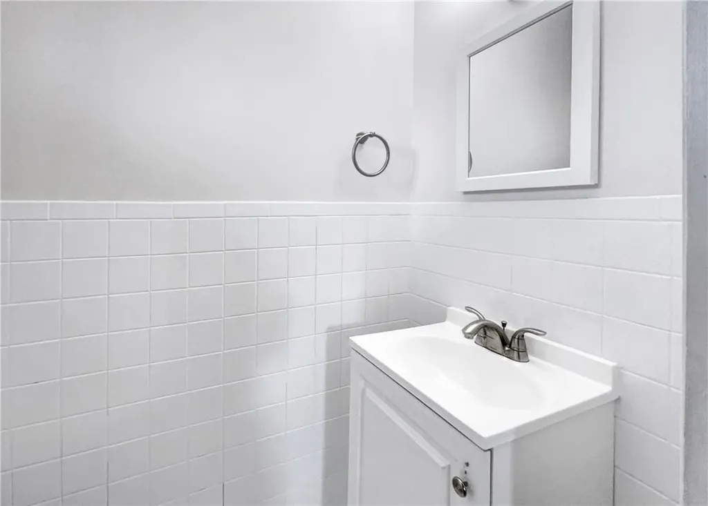 8 Naples Avenue Central Islip NY 11722
