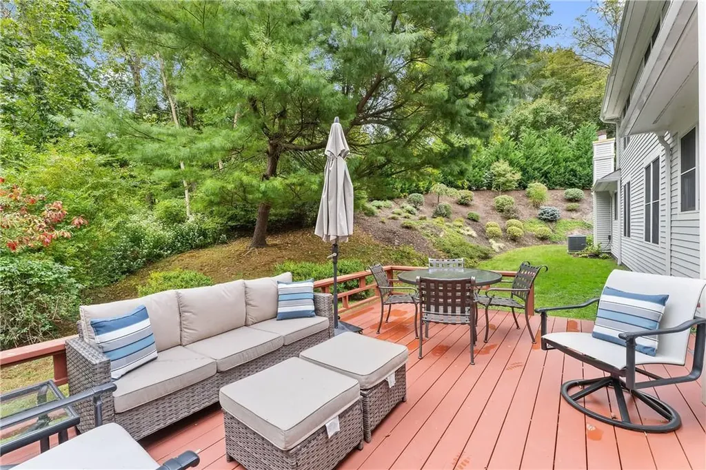 21 Westfield Road White Plains NY 10605