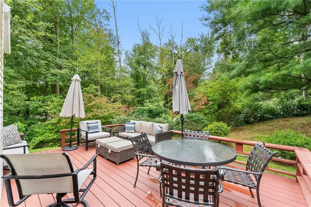 21 Westfield Road White Plains NY 10605
