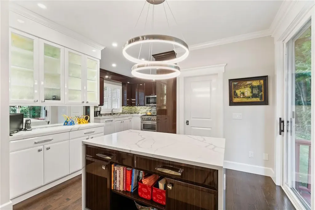 21 Westfield Road White Plains NY 10605
