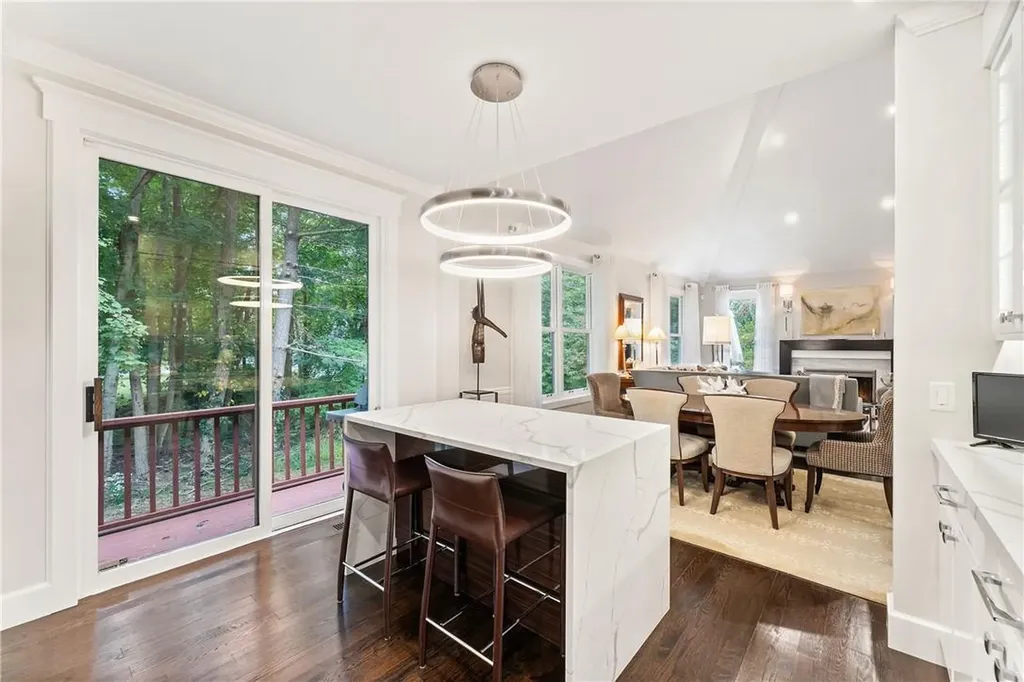21 Westfield Road White Plains NY 10605