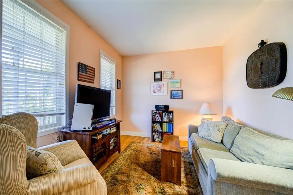 78 Grandview Avenue Beacon NY 12508