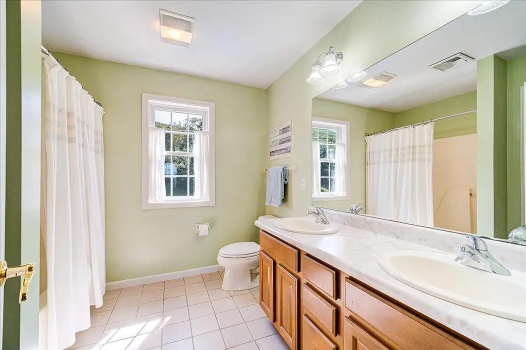 78 Grandview Avenue Beacon NY 12508