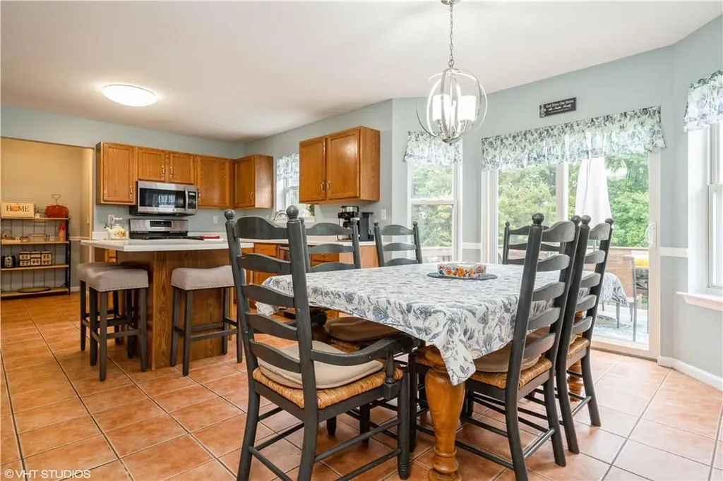 12 Seals Drive Monroe NY 10950