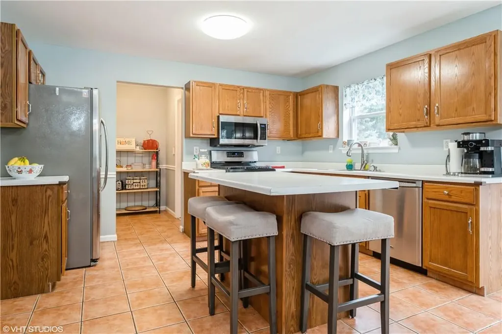 12 Seals Drive Monroe NY 10950