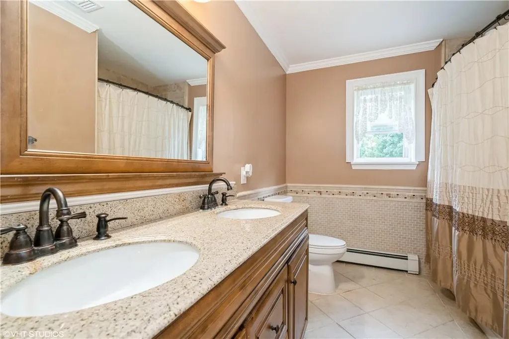 12 Seals Drive Monroe NY 10950