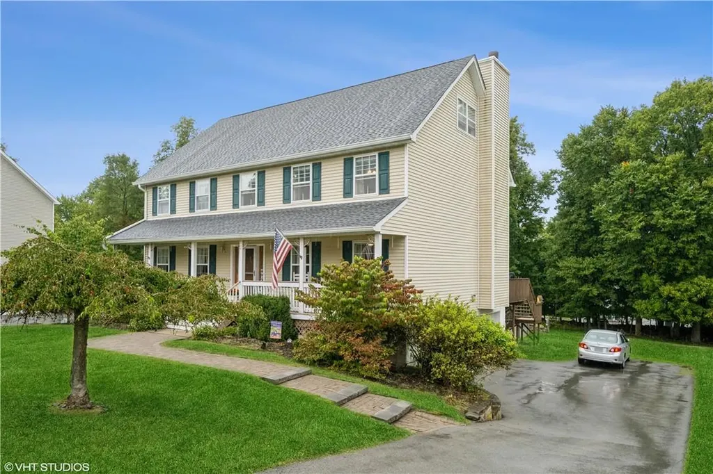 12 Seals Drive Monroe NY 10950