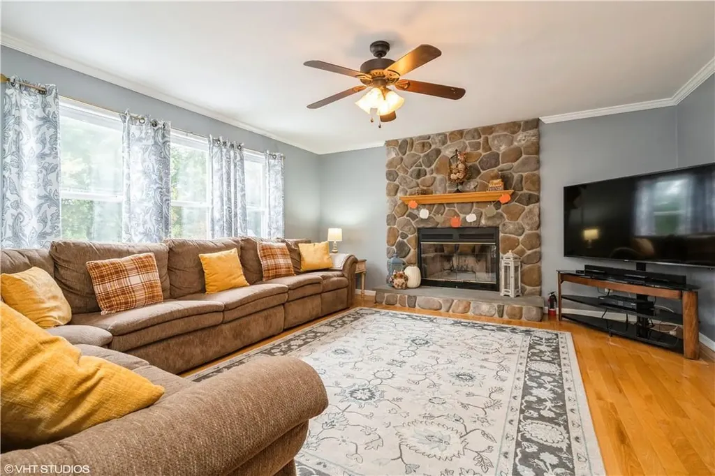 12 Seals Drive Monroe NY 10950