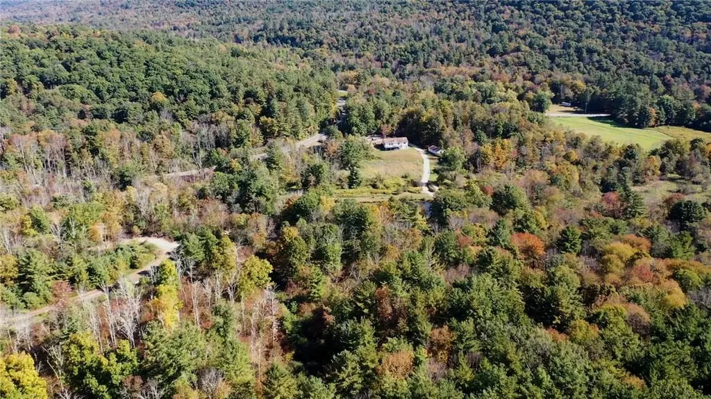 25 Nobletown Road Hillsdale NY 12529